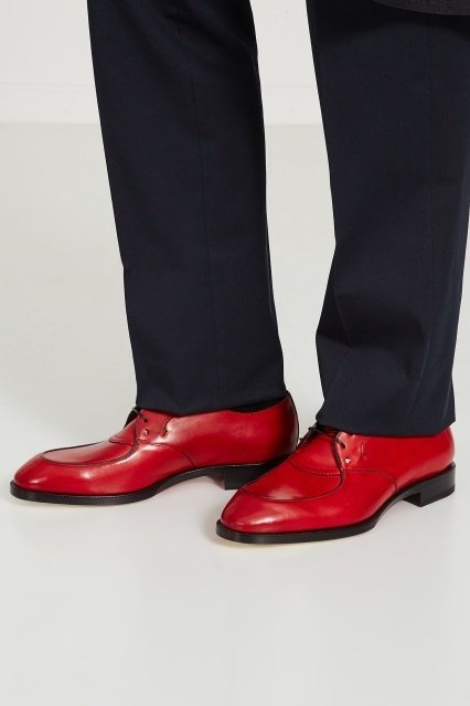 Красные туфли Christian Louboutin